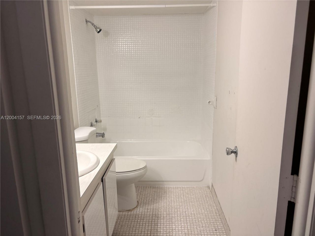 4168 Inverrary Dr , Unit 408, Lauderhill, FL 33319 Photo