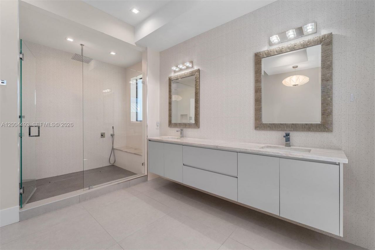 104 NE 16th Ter , Fort Lauderdale, FL 33301 Photo