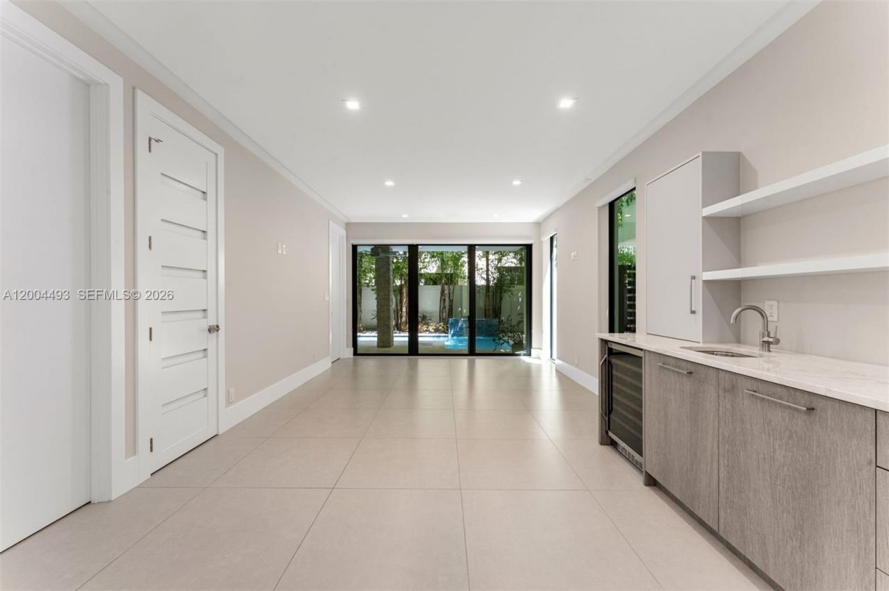 104 NE 16th Ter , Fort Lauderdale, FL 33301 Photo
