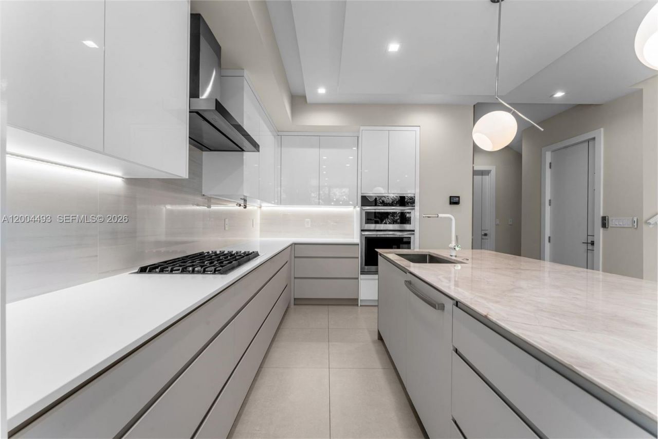 104 NE 16th Ter , Fort Lauderdale, FL 33301 Photo