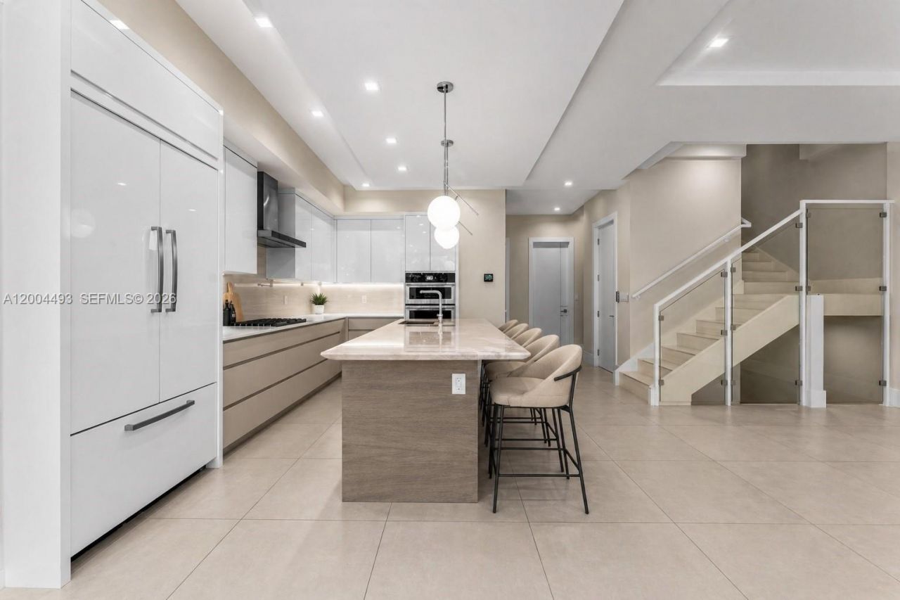 104 NE 16th Ter , Fort Lauderdale, FL 33301 Photo