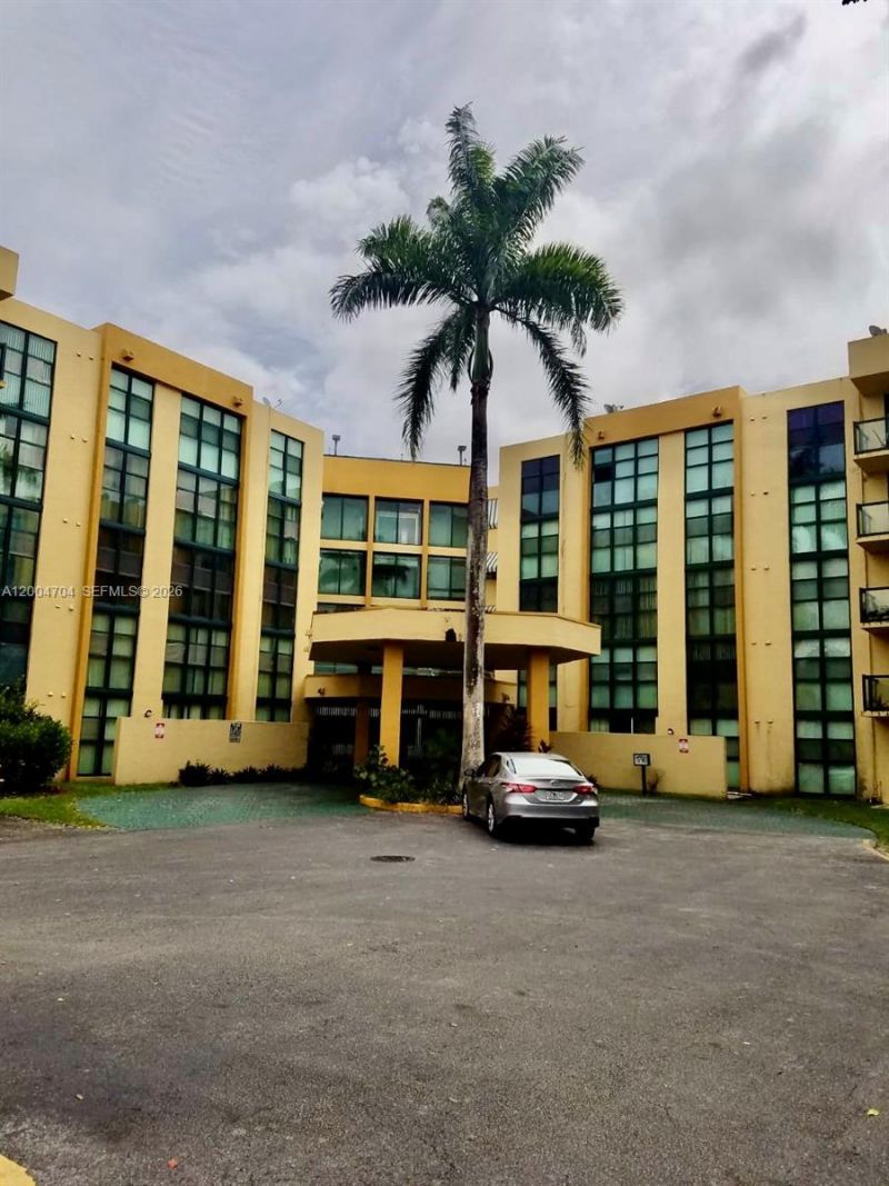 11790 SW 18th St, Unit 416-3, Miami, FL 33175 Photo