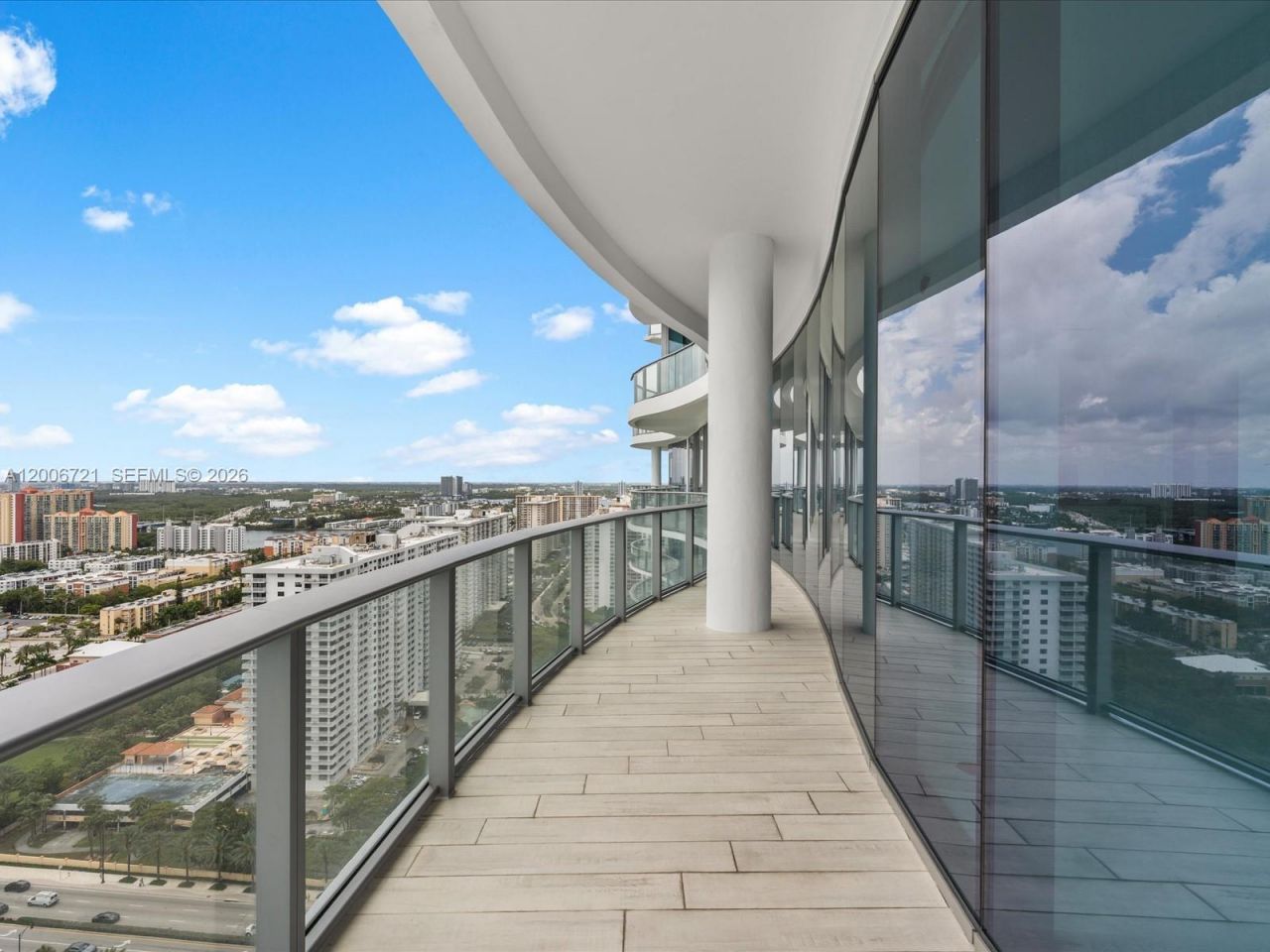 17475 Collins Ave, Unit 2302, Sunny Isles Beach, FL 33160 Photo