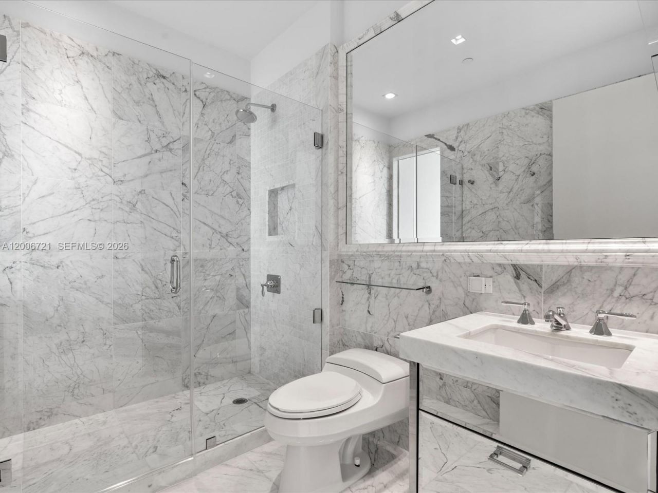 17475 Collins Ave, Unit 2302, Sunny Isles Beach, FL 33160 Photo