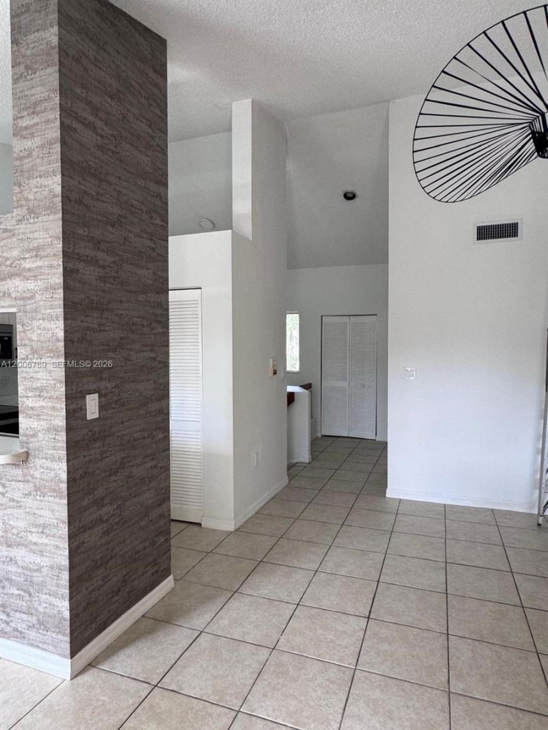 1304 Glenmoor Dr , Unit 1304, West Palm Beach, FL 33409 Photo