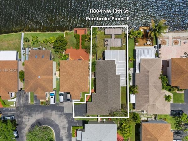 11804 NW 13th St , Unit 11804, Pembroke Pines, FL 33026
