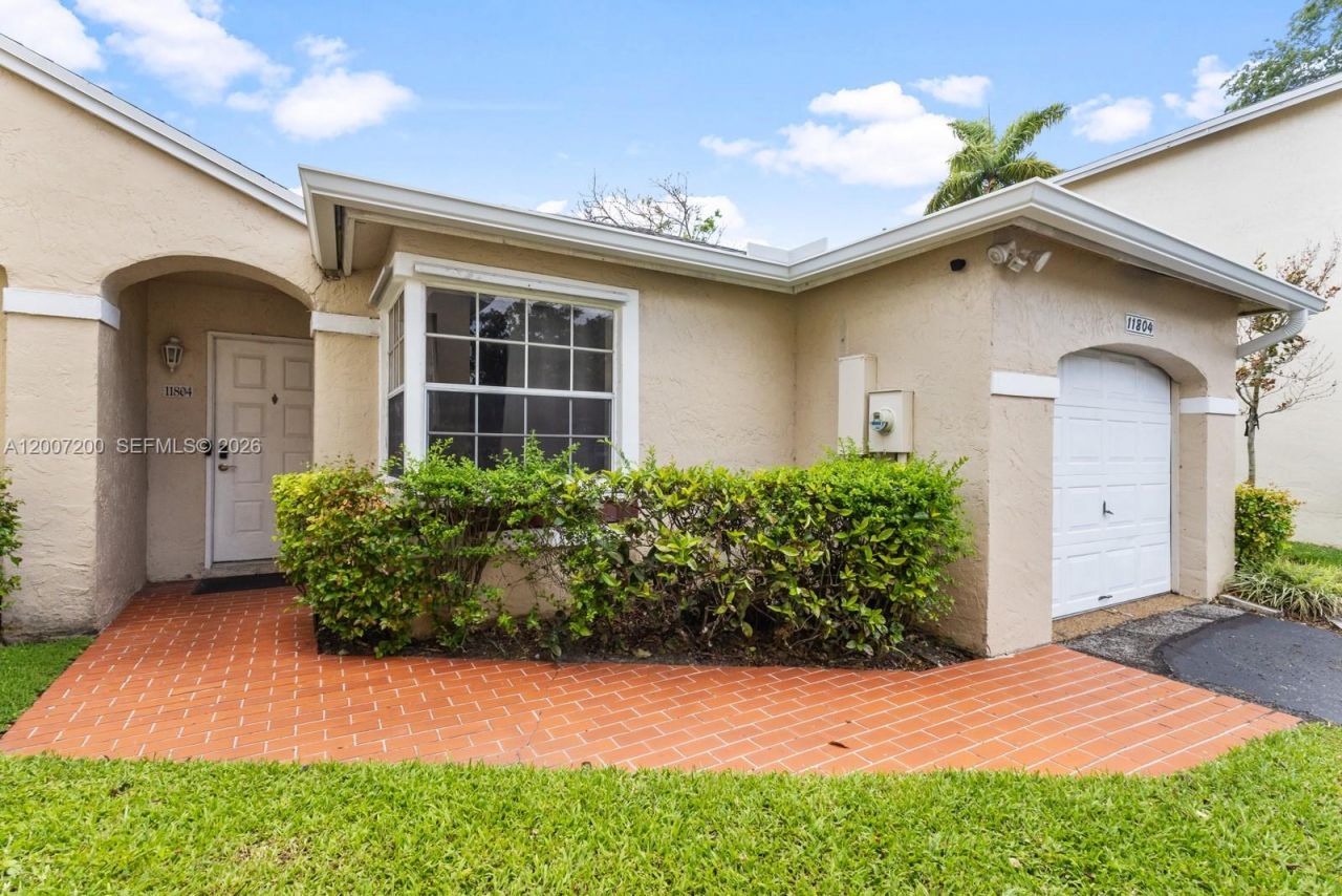 11804 NW 13th St, Unit 11804, Pembroke Pines, FL 33026 Photo