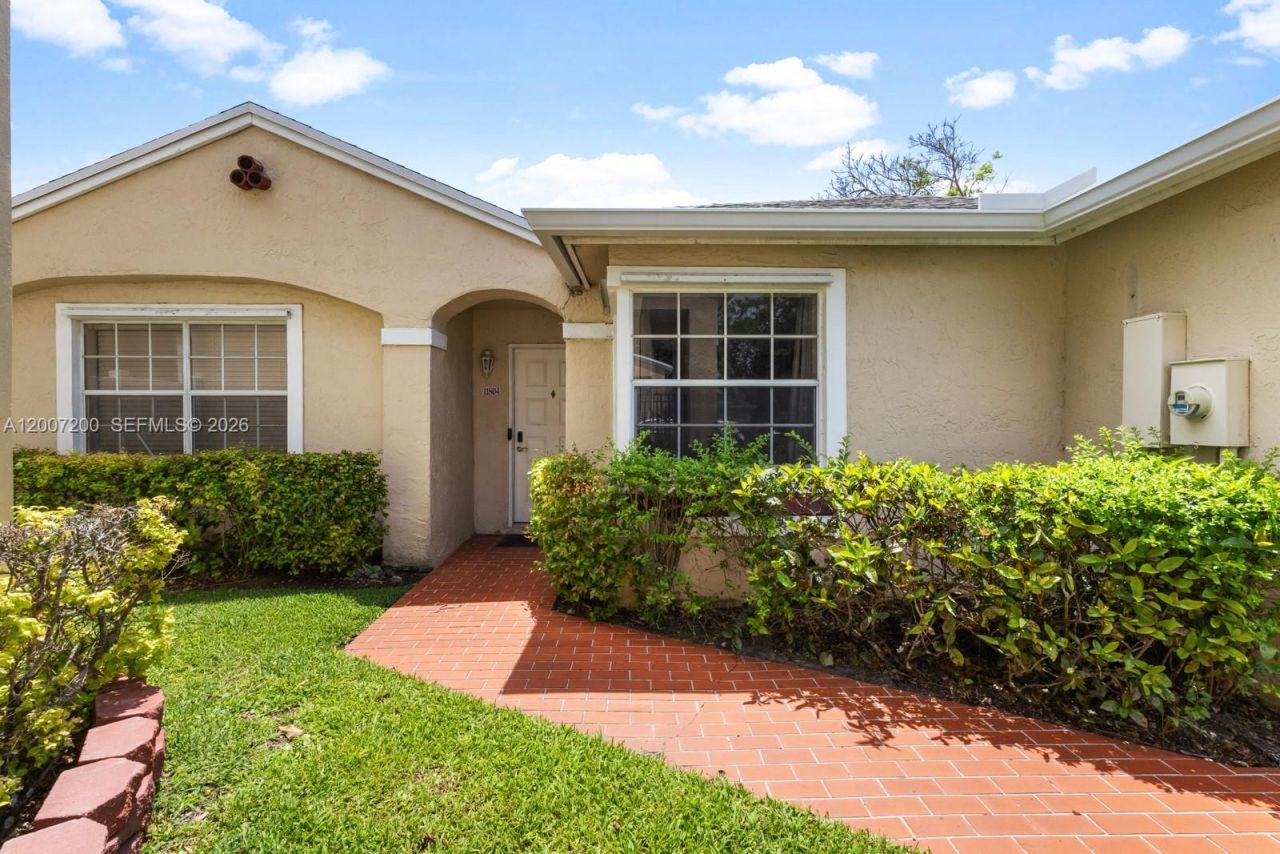 11804 NW 13th St, Unit 11804, Pembroke Pines, FL 33026 Photo