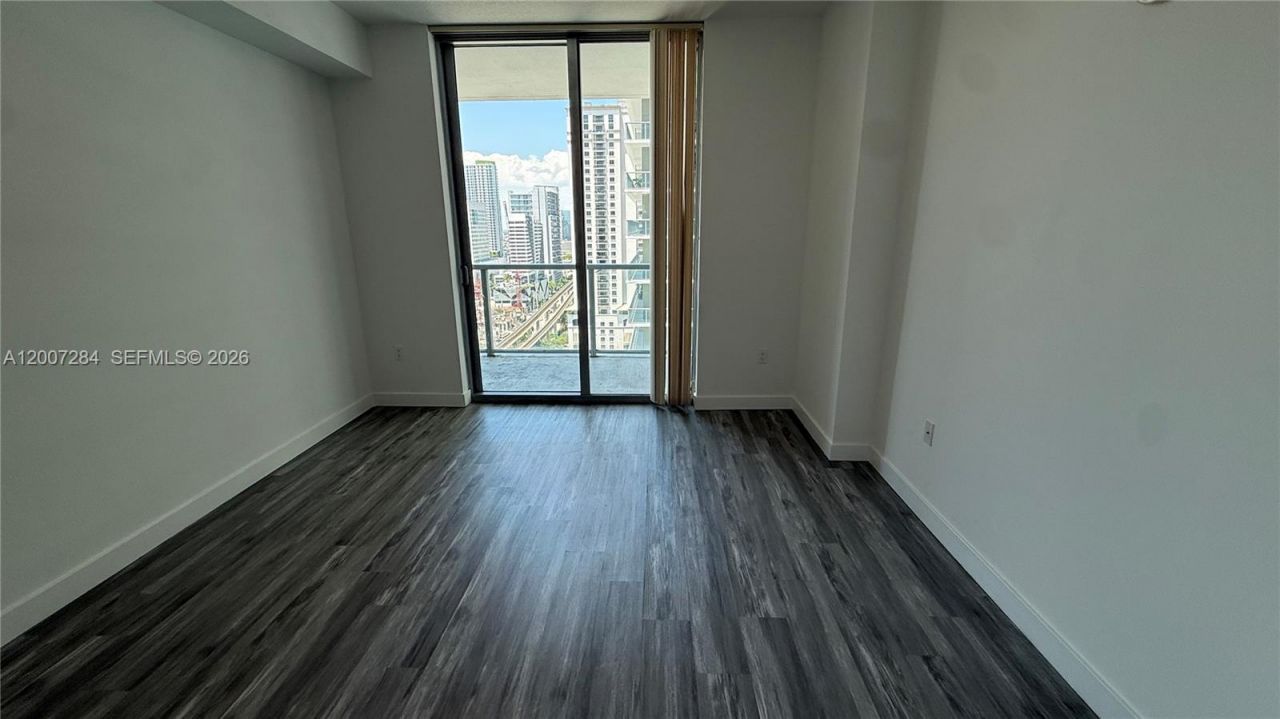 79 SW 12th St, Unit 2509-S, Miami, FL 33130 Photo