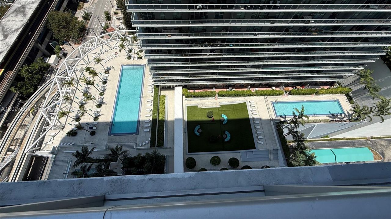 79 SW 12th St, Unit 2509-S, Miami, FL 33130 Photo