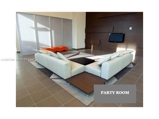 79 SW 12th St, Unit 2509-S, Miami, FL 33130 Photo