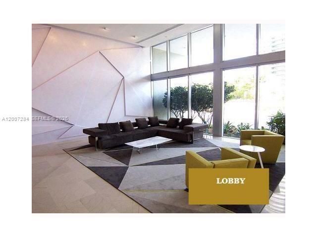 79 SW 12th St, Unit 2509-S, Miami, FL 33130 Photo