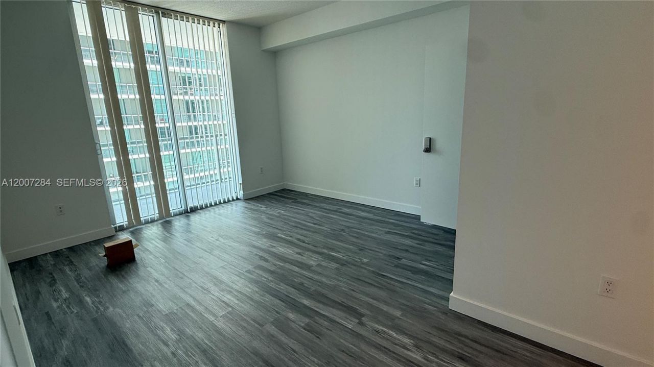 79 SW 12th St, Unit 2509-S, Miami, FL 33130 Photo