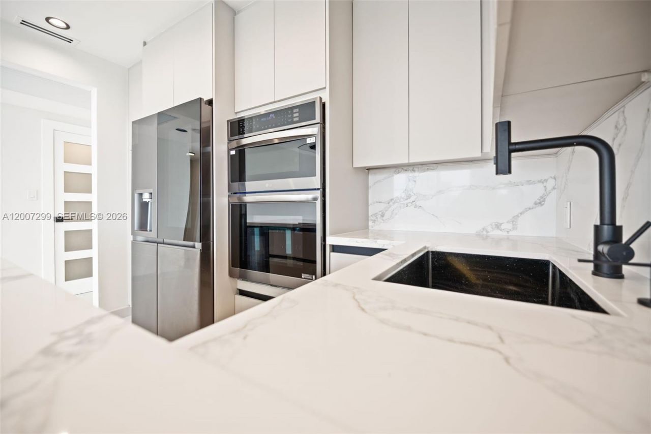 20 Island Ave, Unit 1016, Miami Beach, FL 33139 Photo