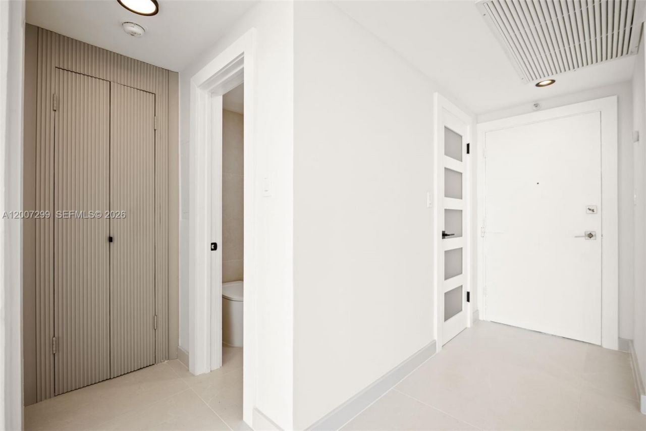 20 Island Ave, Unit 1016, Miami Beach, FL 33139 Photo