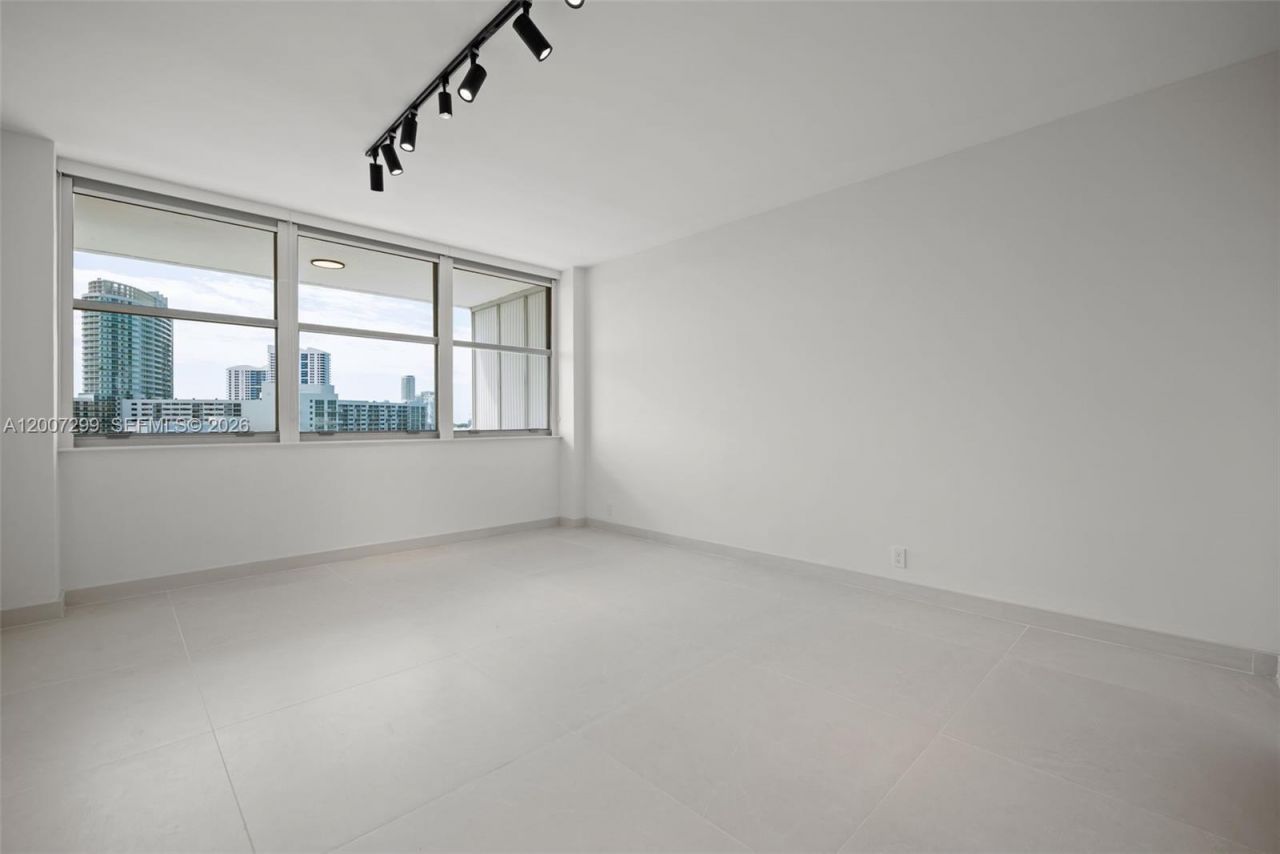 20 Island Ave , Unit 1016, Miami Beach, FL 33139 Photo