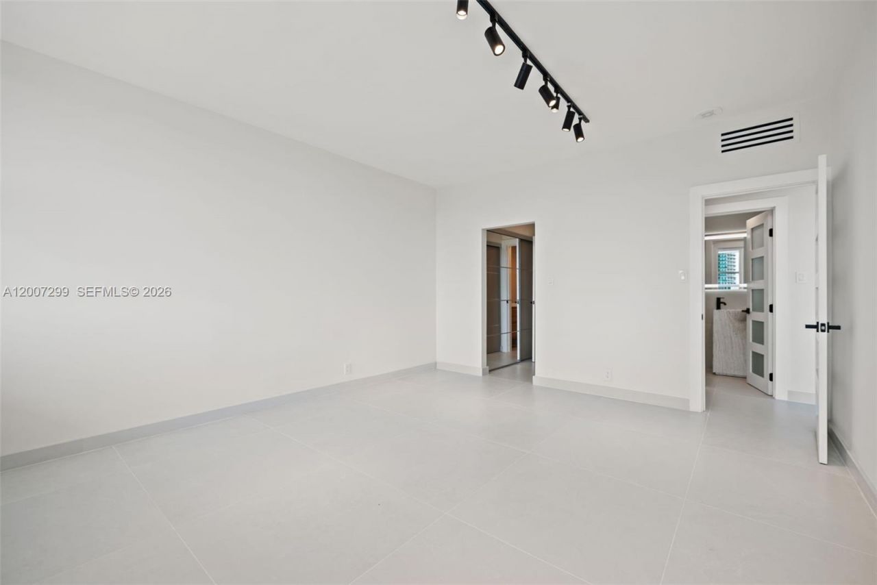 20 Island Ave , Unit 1016, Miami Beach, FL 33139 Photo