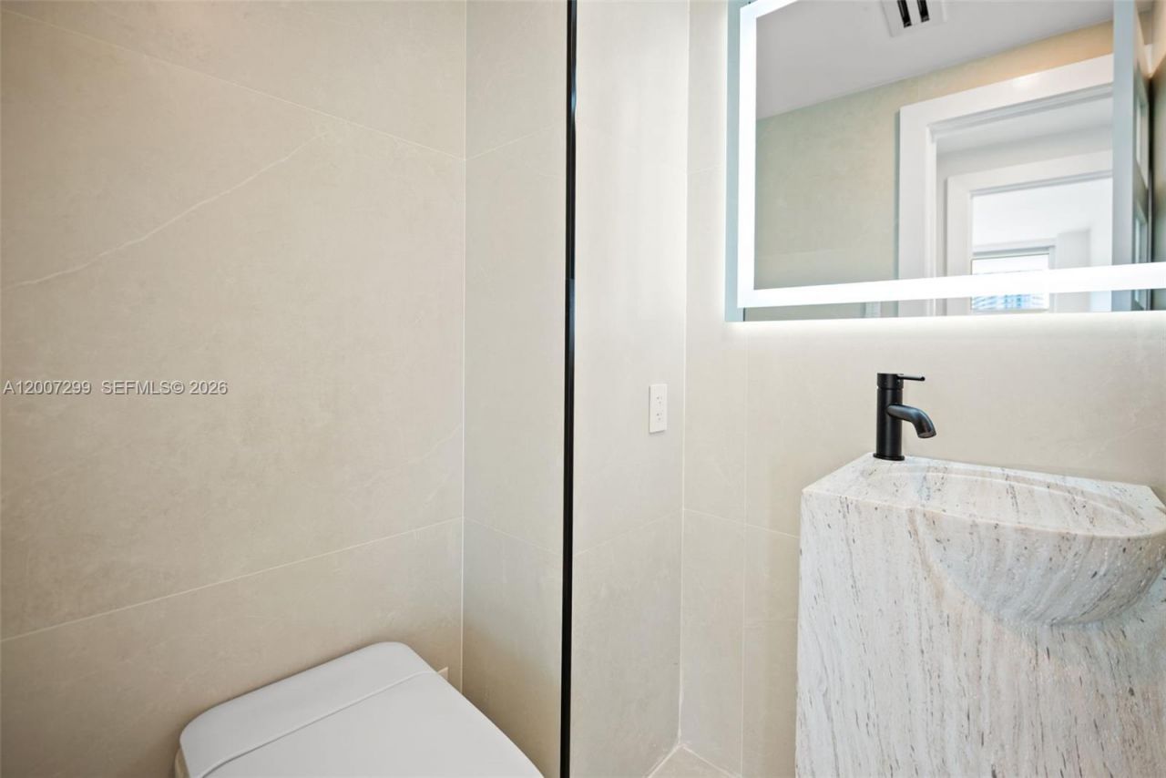 20 Island Ave, Unit 1016, Miami Beach, FL 33139 Photo