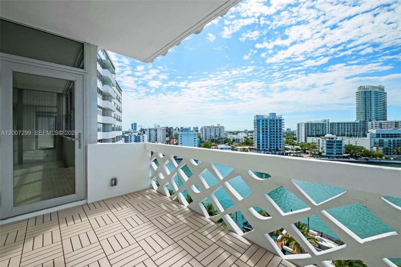 20 Island Ave , Unit 1016, Miami Beach, FL 33139 Photo