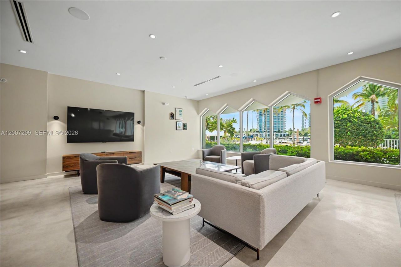 20 Island Ave, Unit 1016, Miami Beach, FL 33139 Photo