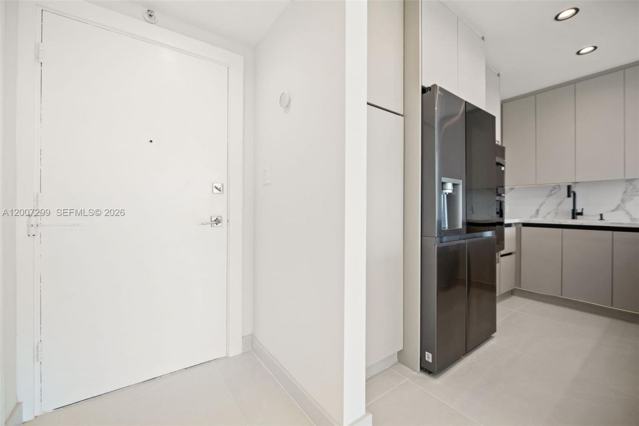 20 Island Ave, Unit 1016, Miami Beach, FL 33139 Photo
