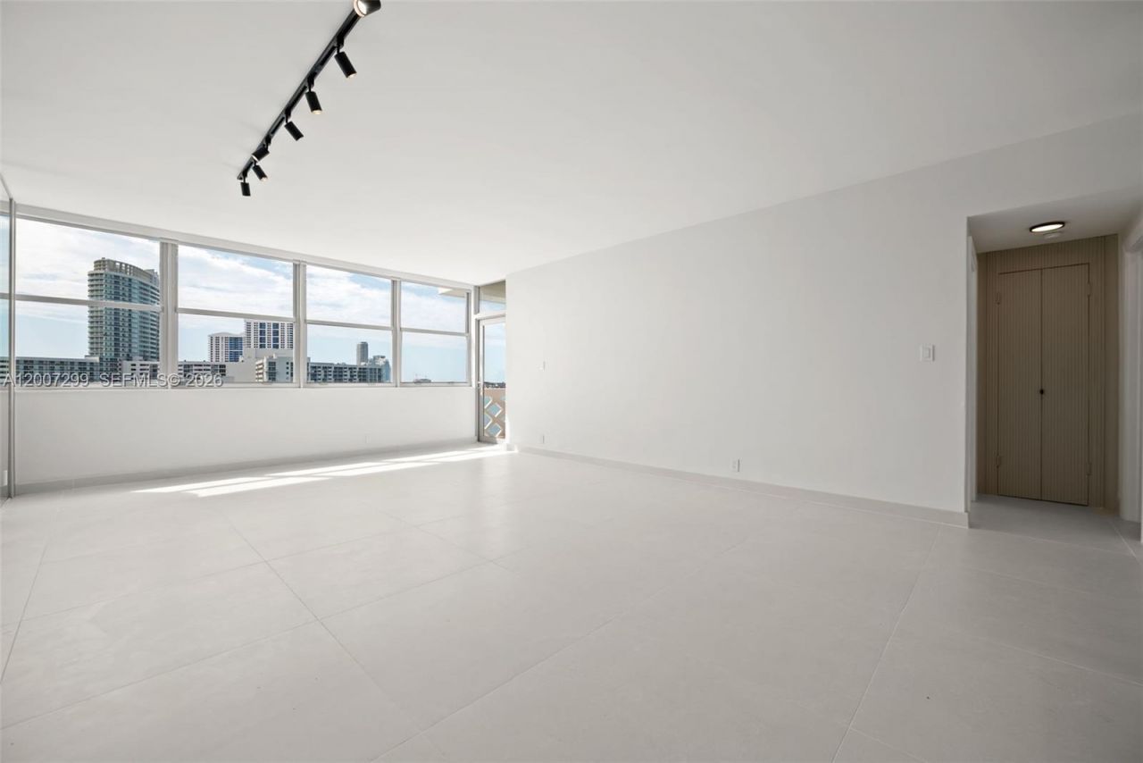 20 Island Ave , Unit 1016, Miami Beach, FL 33139 Photo