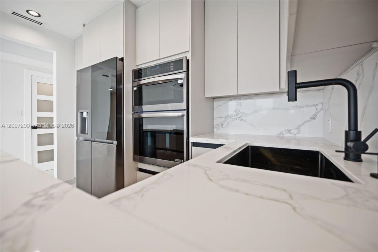 20 Island Ave , Unit 1016, Miami Beach, FL 33139 Photo
