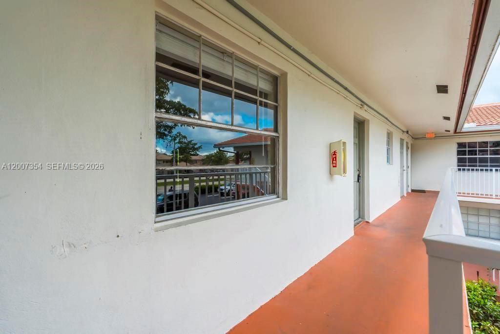 3100 Coral Springs Dr, Unit 2H, Coral Springs, FL 33065 Photo