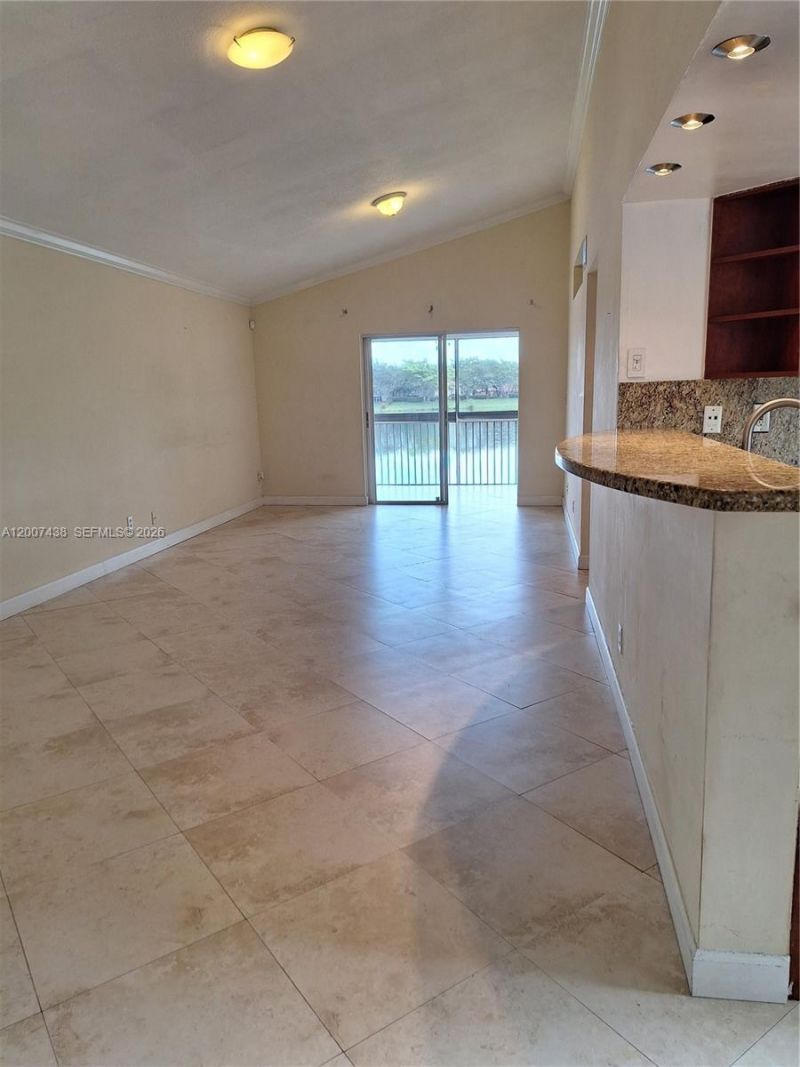 704 NW 92nd Ave , Unit 704, Plantation, FL 33324 Photo
