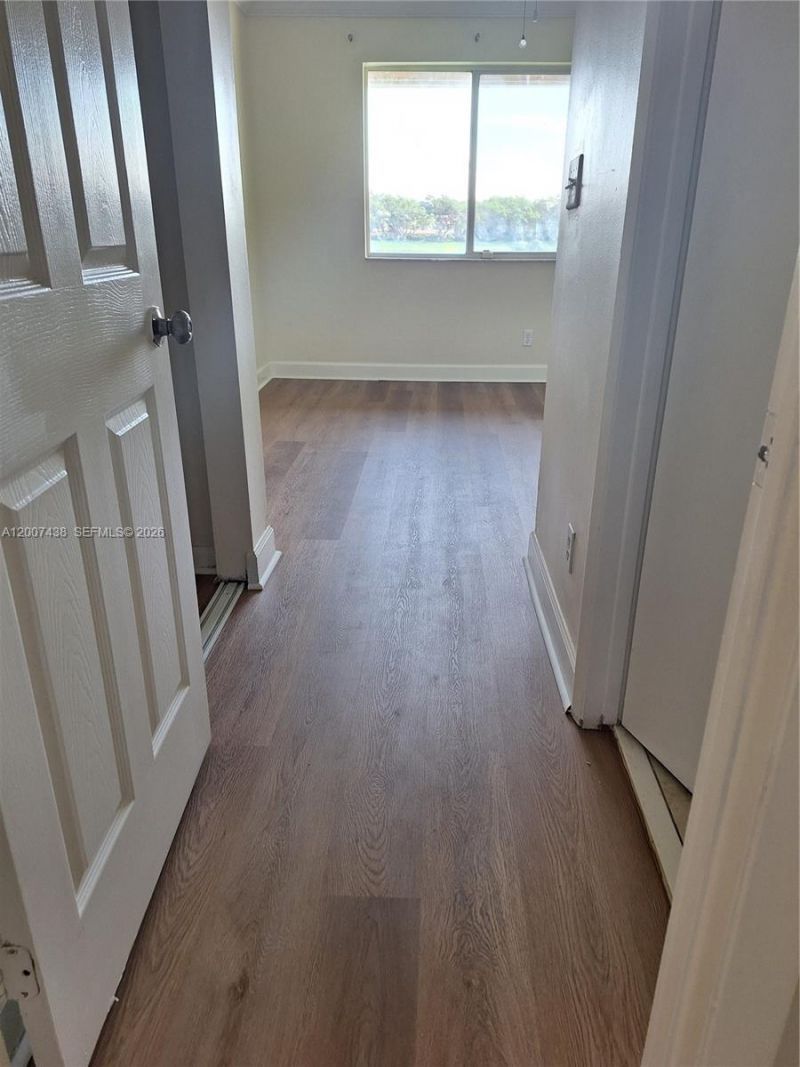 704 NW 92nd Ave , Unit 704, Plantation, FL 33324 Photo