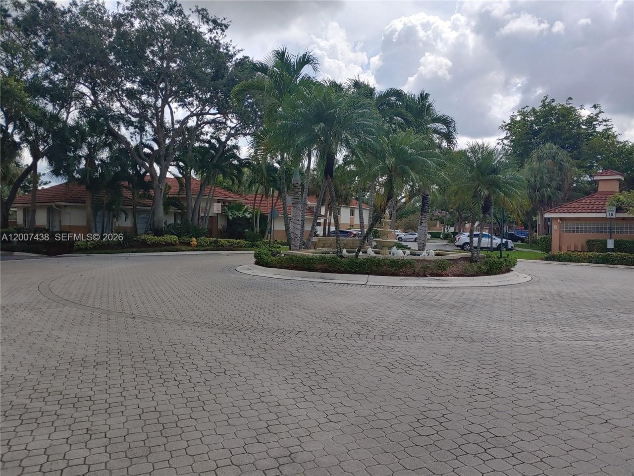 704 NW 92nd Ave , Unit 704, Plantation, FL 33324 Photo