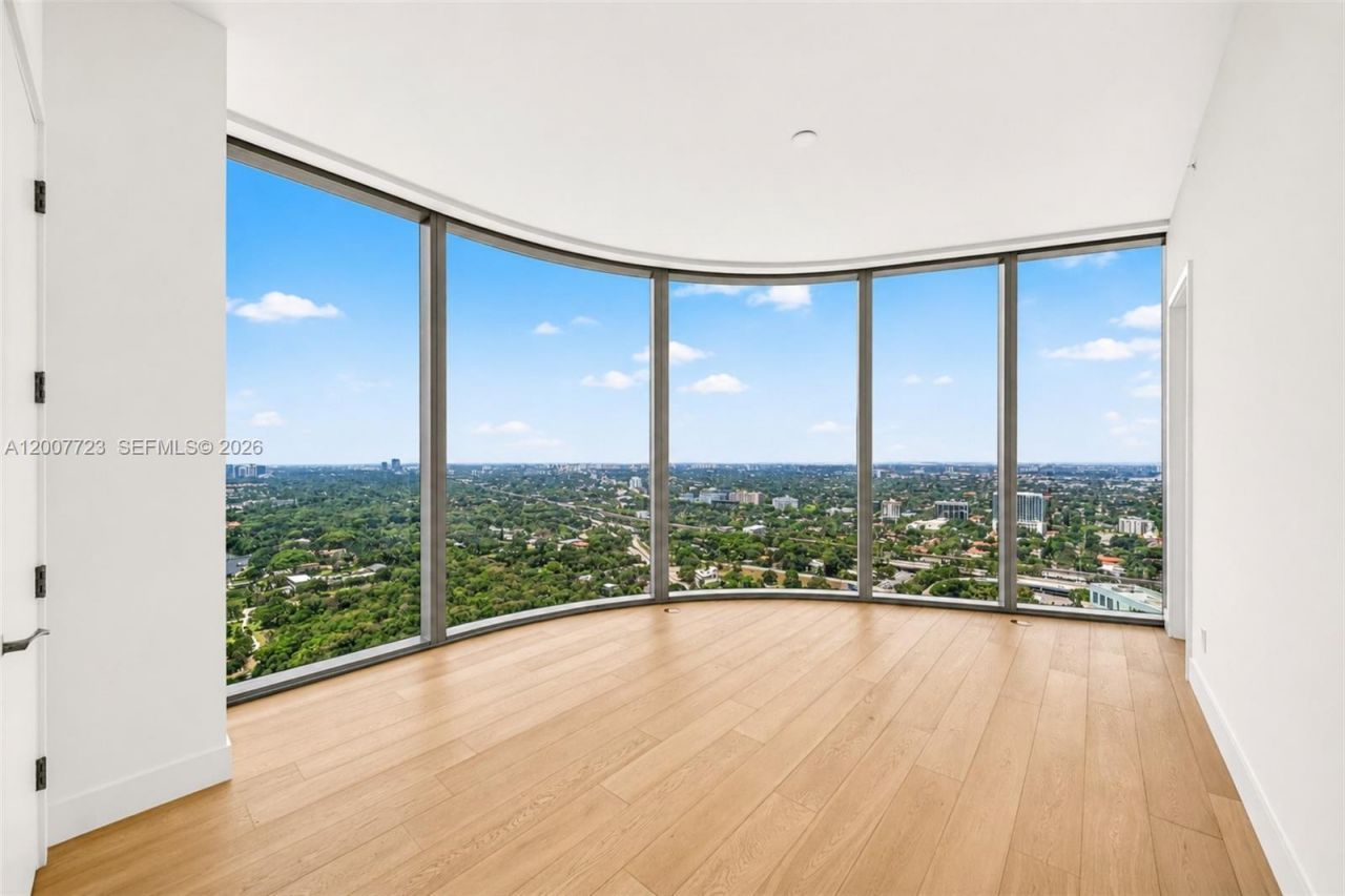 175 25 Rd, Unit 3303, Miami, FL 33129 Photo