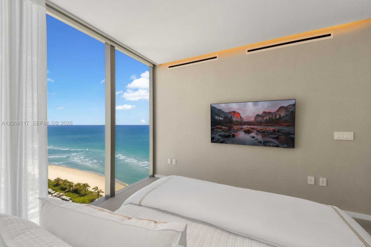 2000 S Ocean Dr, Unit 17A, Hallandale Beach, FL 33009 Photo
