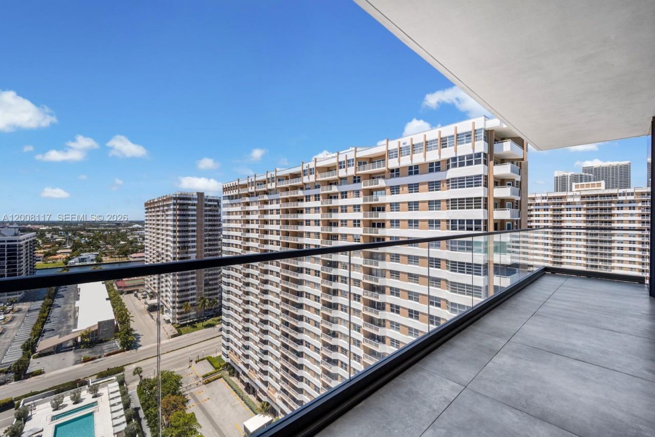 2000 S Ocean Dr, Unit 17A, Hallandale Beach, FL 33009 Photo