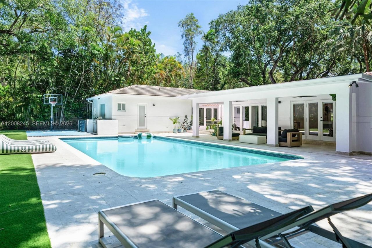 741 Tibidabo Ave, Coral Gables, FL 33143 Photo