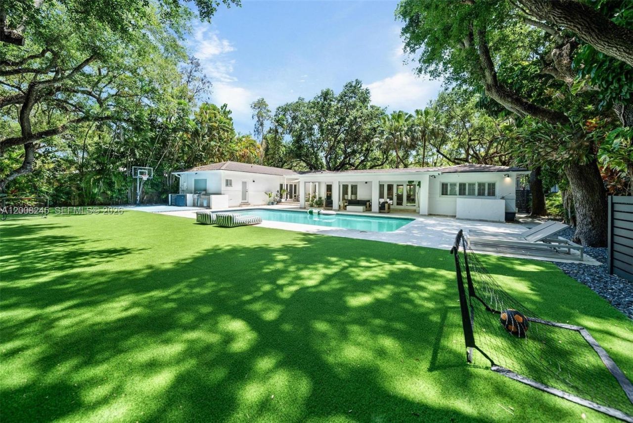 741 Tibidabo Ave, Coral Gables, FL 33143 Photo