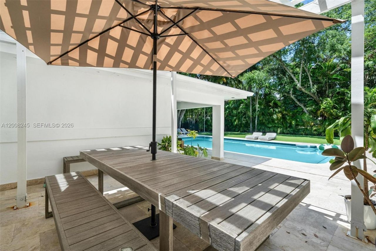 741 Tibidabo Ave, Coral Gables, FL 33143 Photo