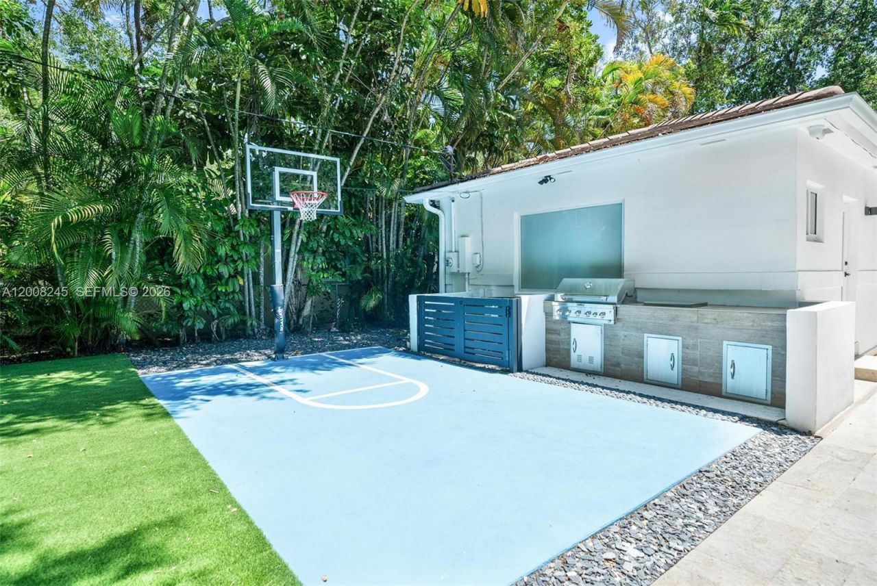741 Tibidabo Ave, Coral Gables, FL 33143 Photo