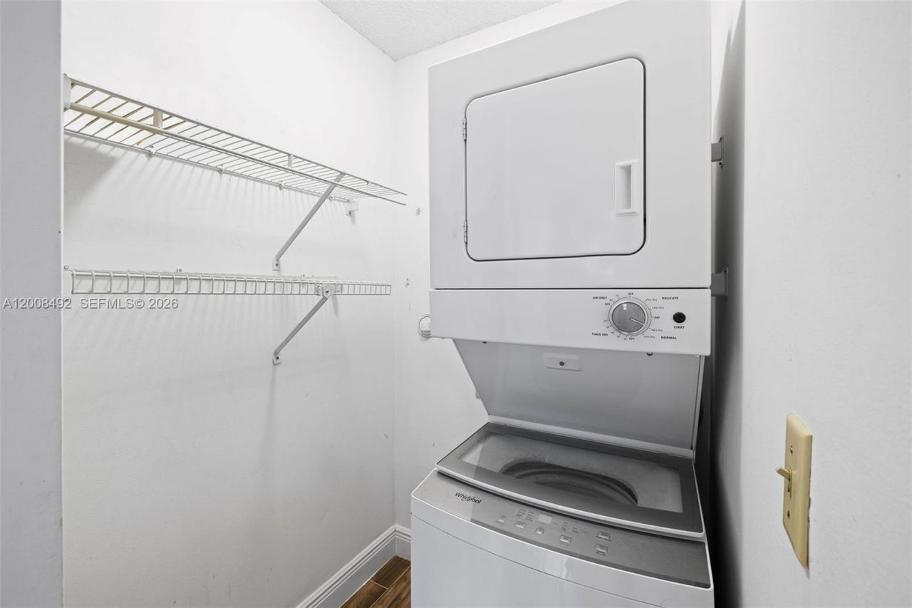 145 Lake Nancy Ln, Unit 230, West Palm Beach, FL 33411 Photo