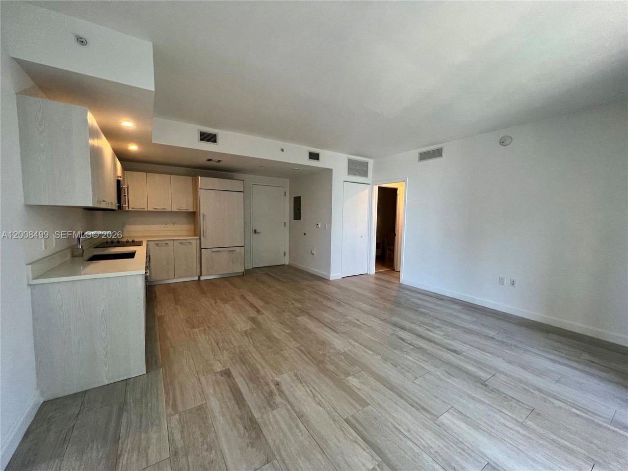 55 SW 9th St , Unit 2702, Miami, FL 33130 Photo