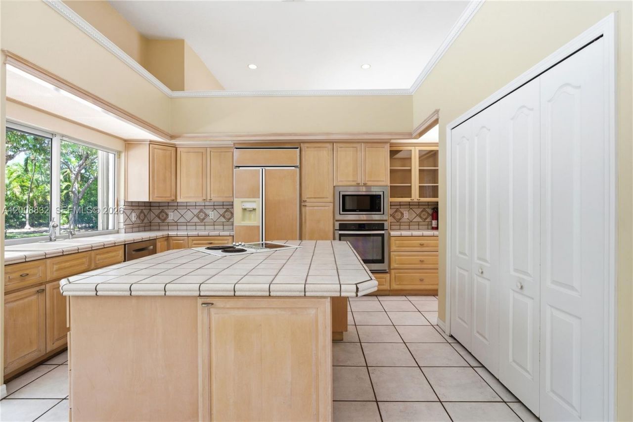 7455 SW 125th St, Pinecrest, FL 33156 Photo