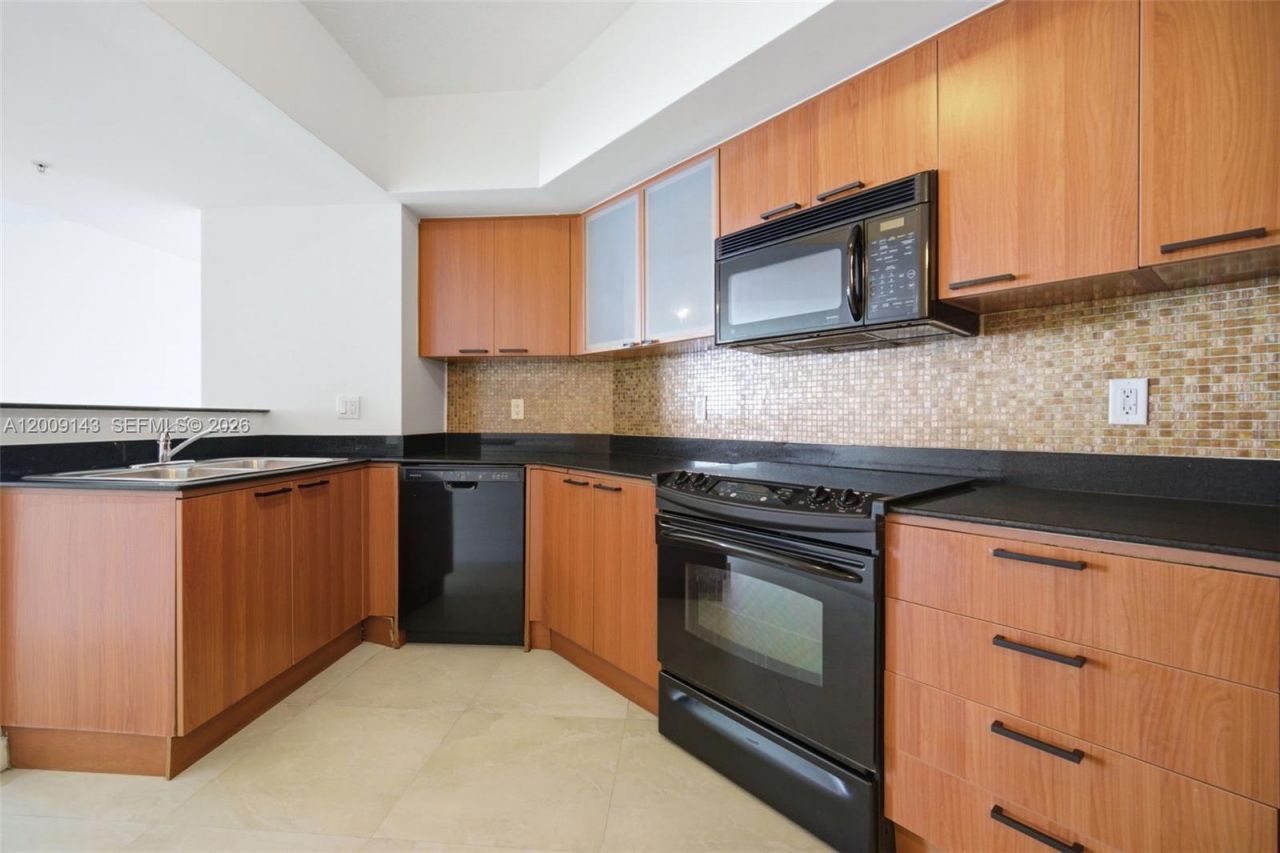 16699 Collins Ave, Unit 3802, Sunny Isles Beach, FL 33160 Photo