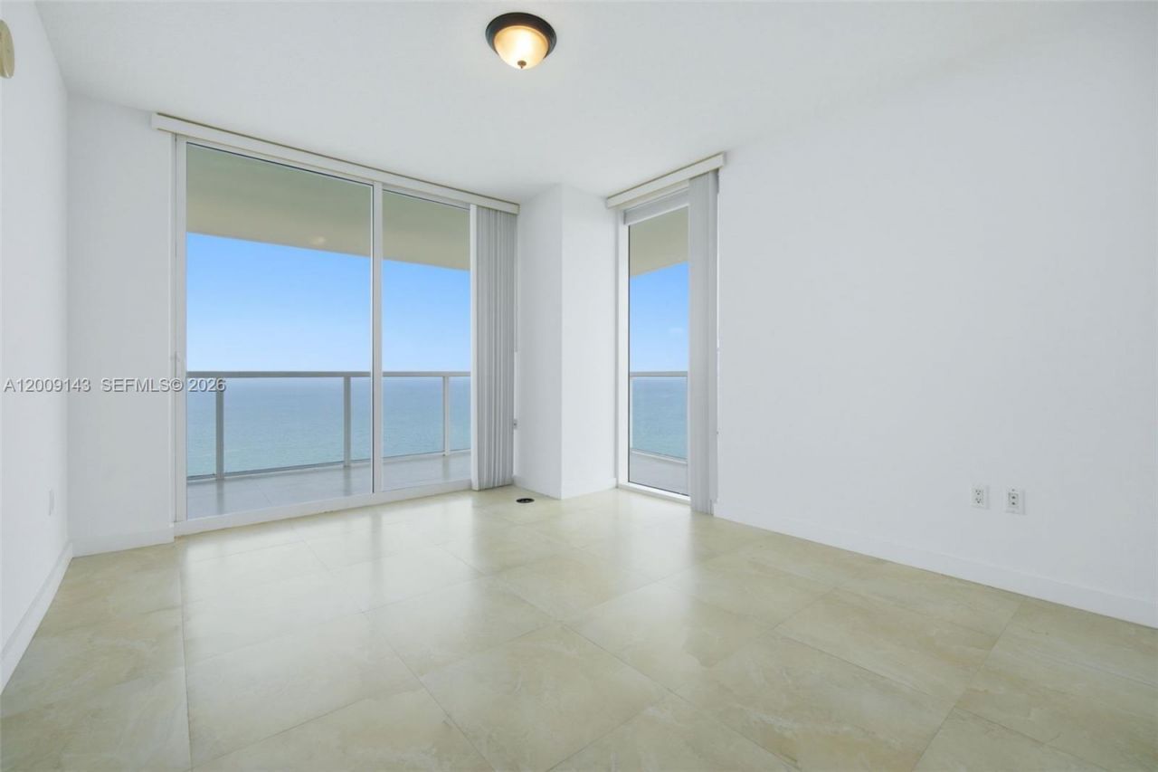 16699 Collins Ave, Unit 3802, Sunny Isles Beach, FL 33160 Photo