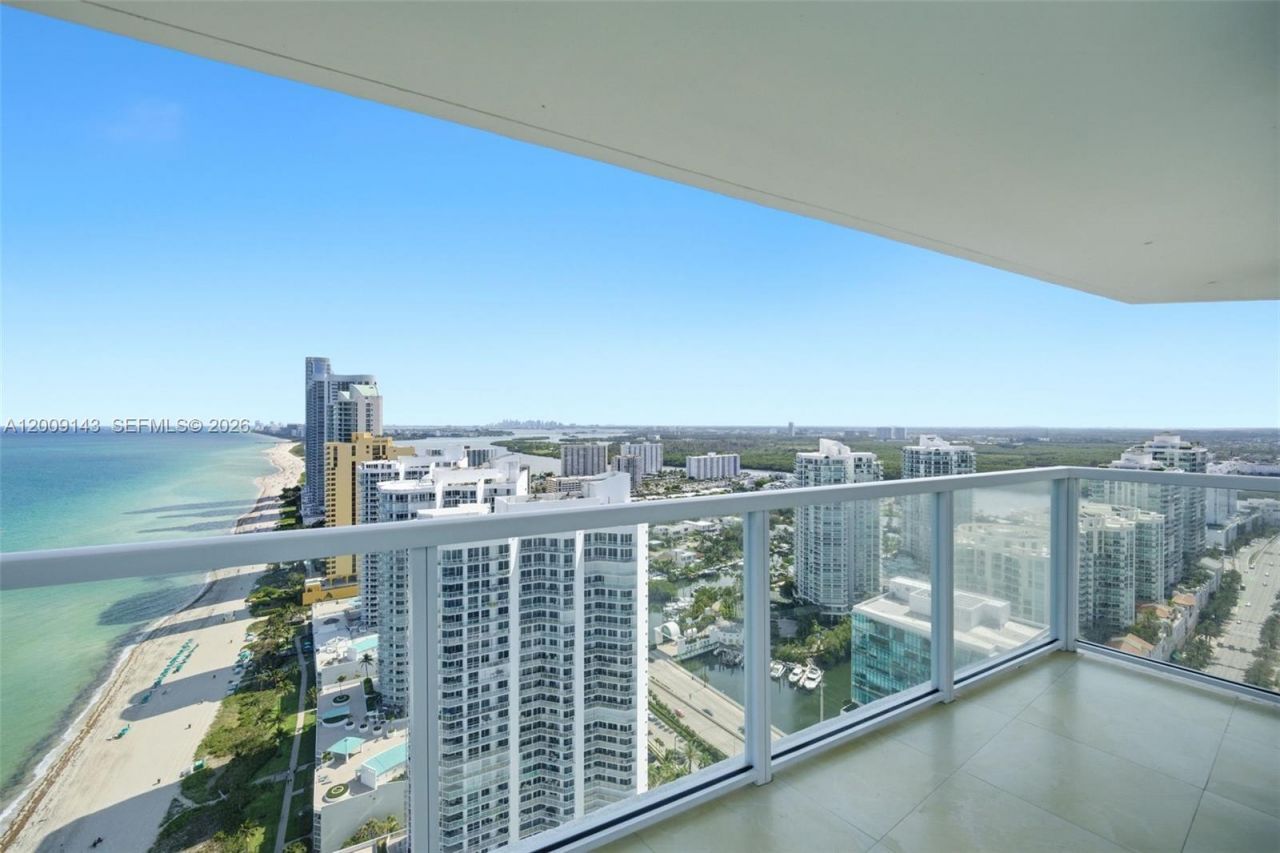 16699 Collins Ave, Unit 3802, Sunny Isles Beach, FL 33160 Photo