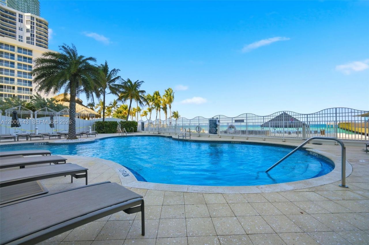 16699 Collins Ave, Unit 3802, Sunny Isles Beach, FL 33160 Photo
