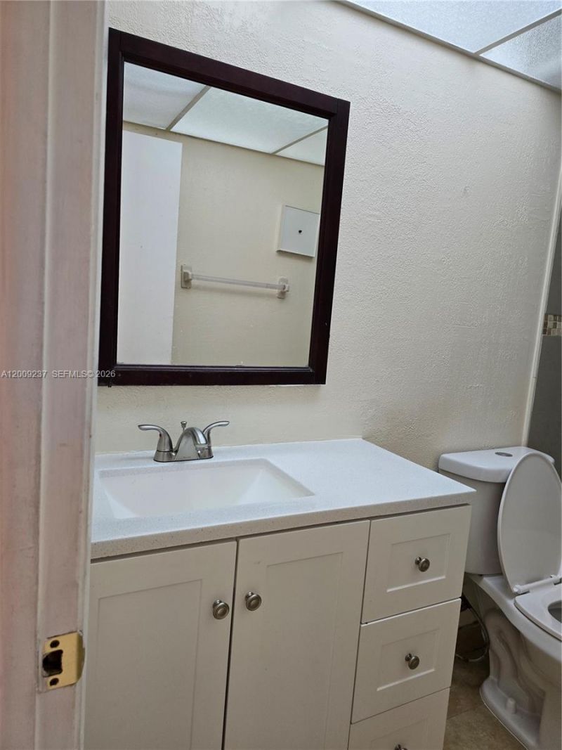 11477 NW 39th Ct, Unit 205-1, Coral Springs, FL 33065 Photo