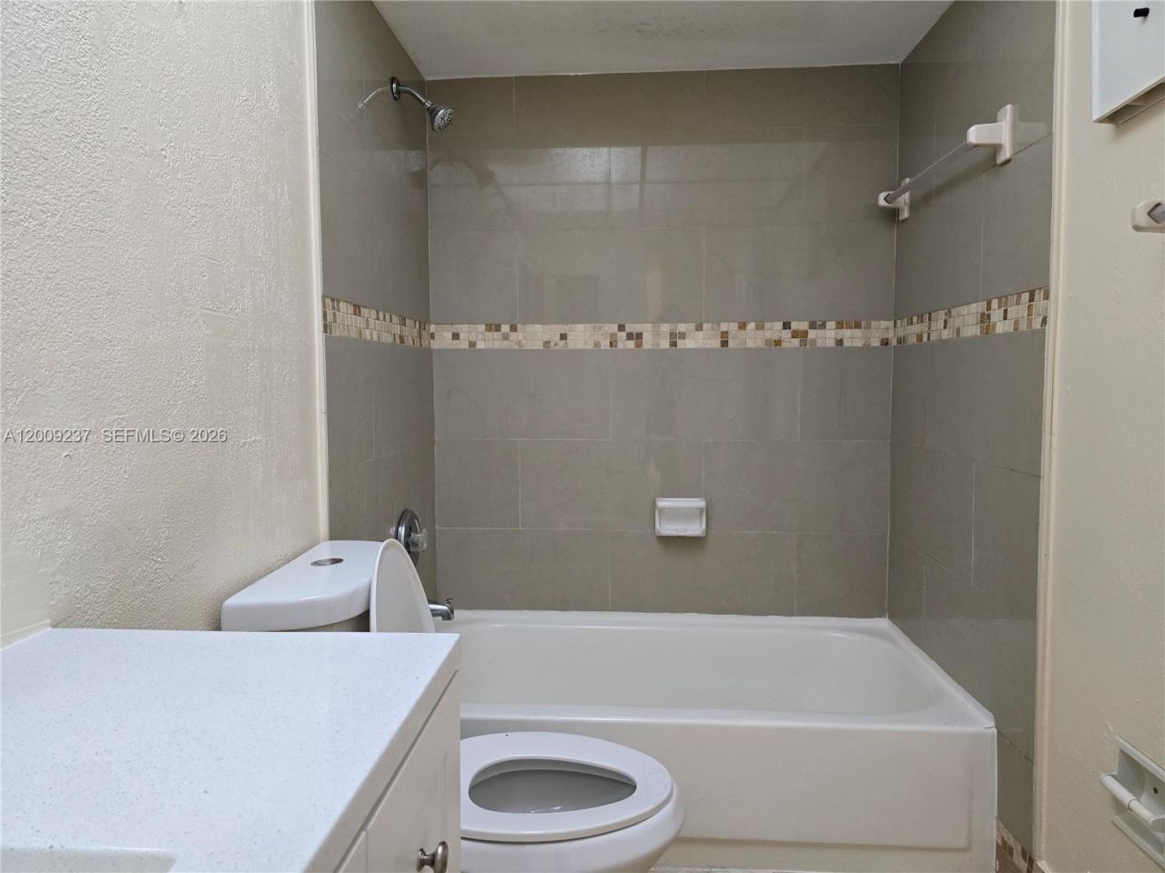 11477 NW 39th Ct, Unit 205-1, Coral Springs, FL 33065 Photo