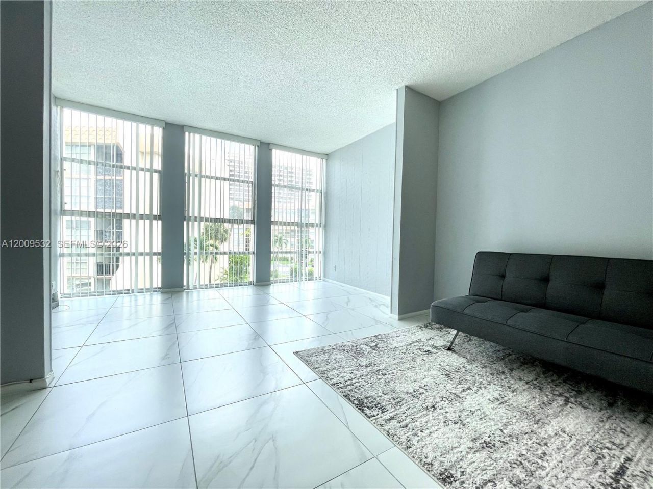 601 Three Islands Blvd , Unit 314, Hallandale Beach, FL 33009 Photo