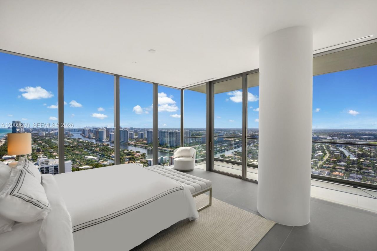 2000 S Ocean Dr, Unit PH1, Hallandale Beach, FL 33009 Photo
