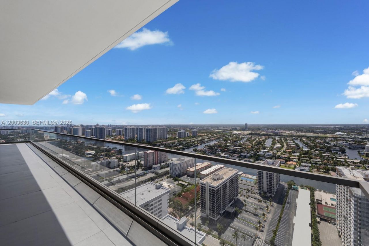 2000 S Ocean Dr, Unit PH1, Hallandale Beach, FL 33009 Photo